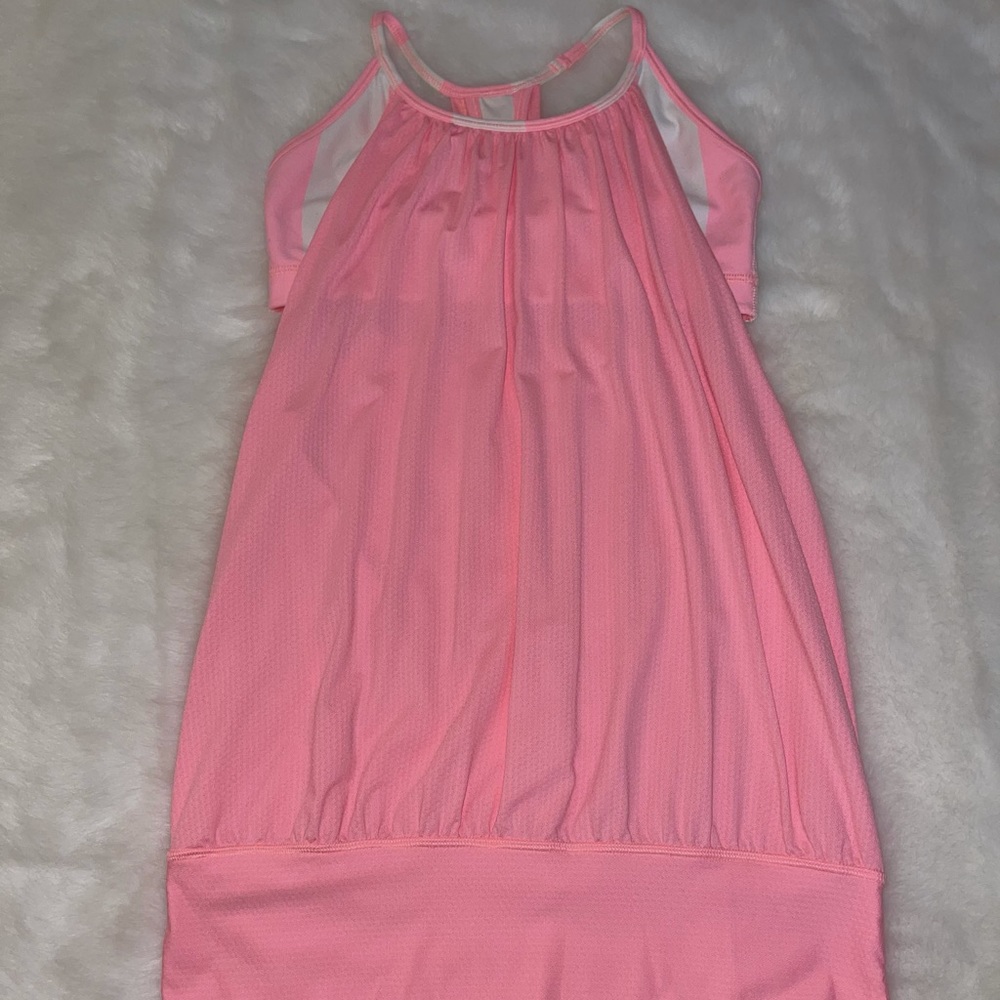 Lululemon pink tank top
